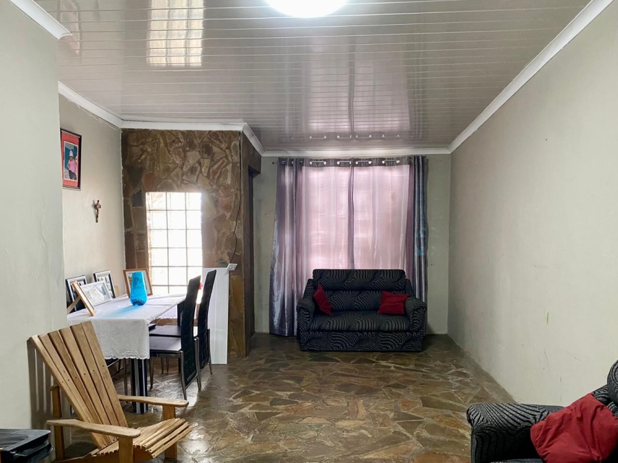 3 Bedroom Property for Sale in Manenberg Western Cape